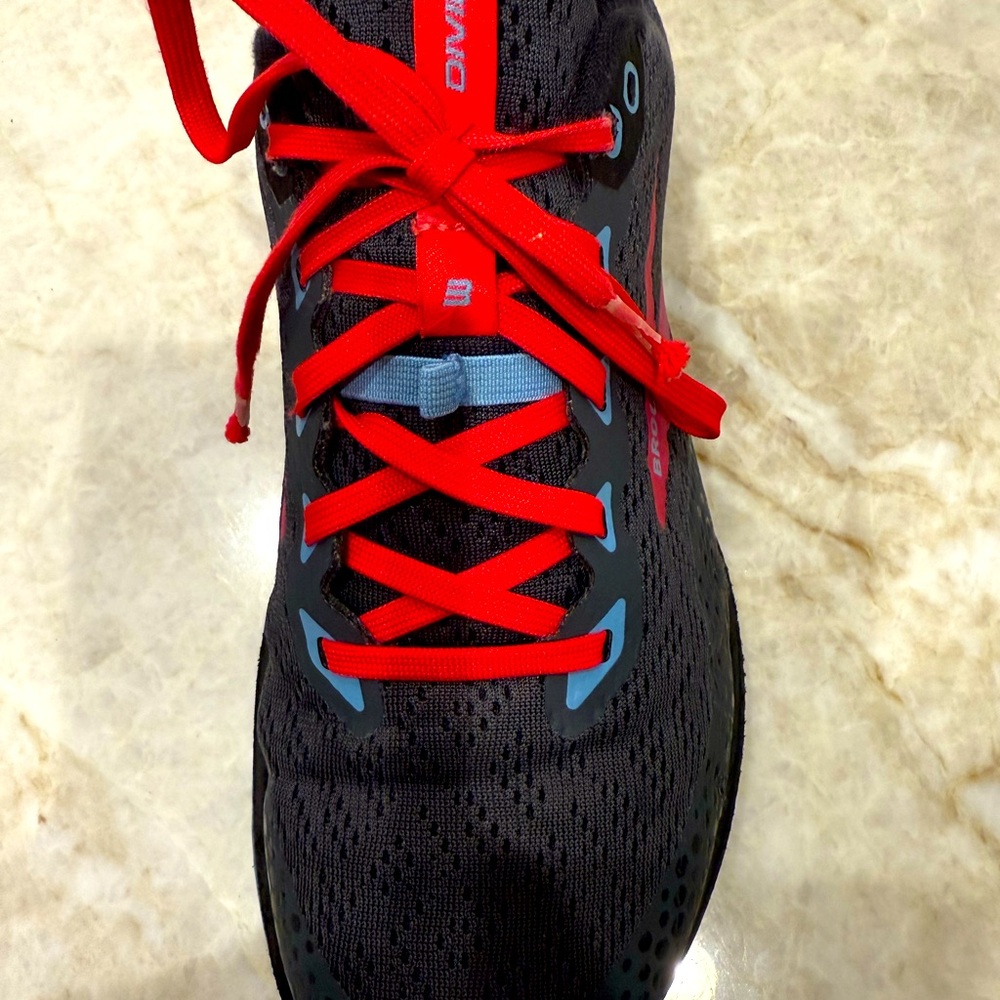 Brooks Women’s Divide 3 trail running shoe - Picture 8 of 12